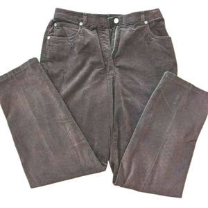 Alia Petite Corduroy brown pants size 8 P in very good condition, no snags